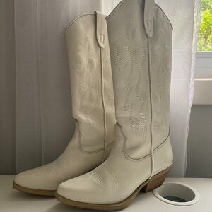 Steve Madden Windie Western Boot in Bone White Leather
